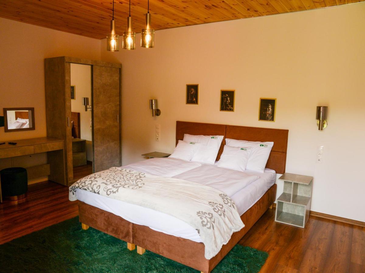 River Rest - Adults Only Swieradow-Zdroj Luaran gambar